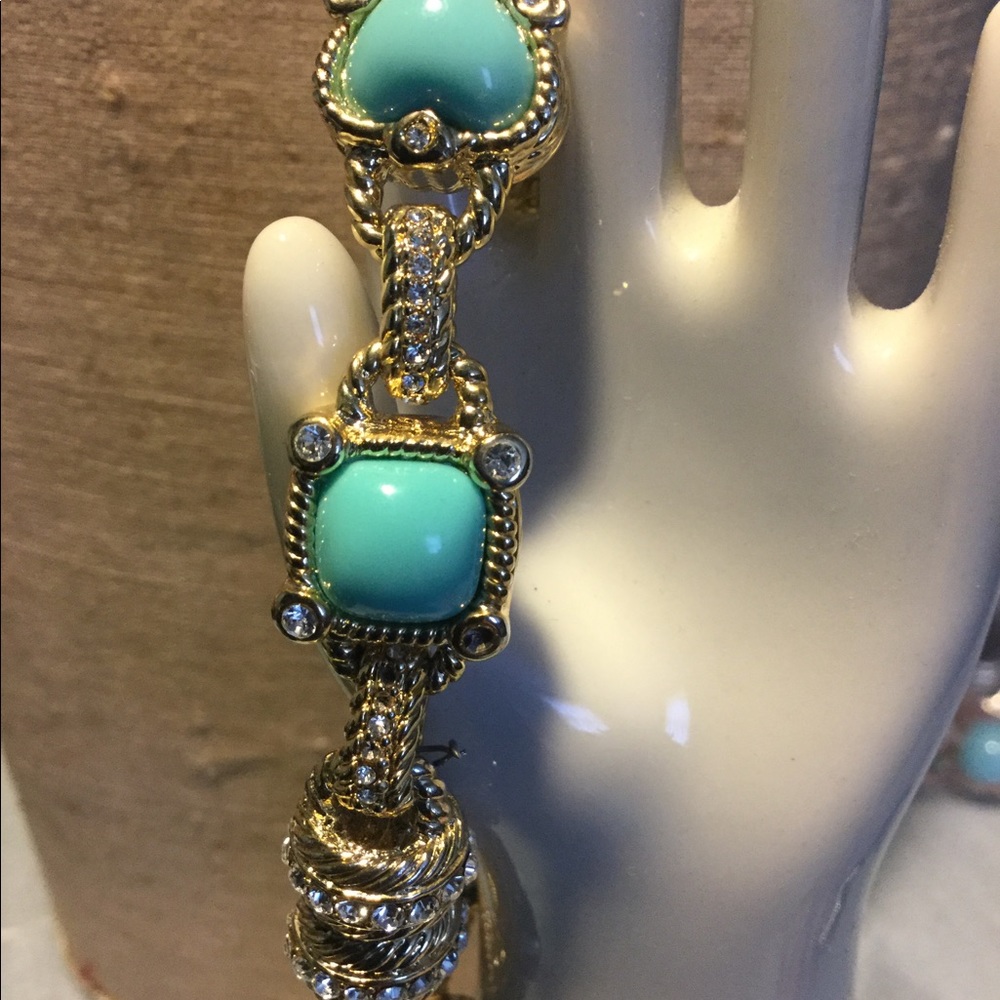 Italian Turquoise Cabochon station bracelet - Picture 2 of 5